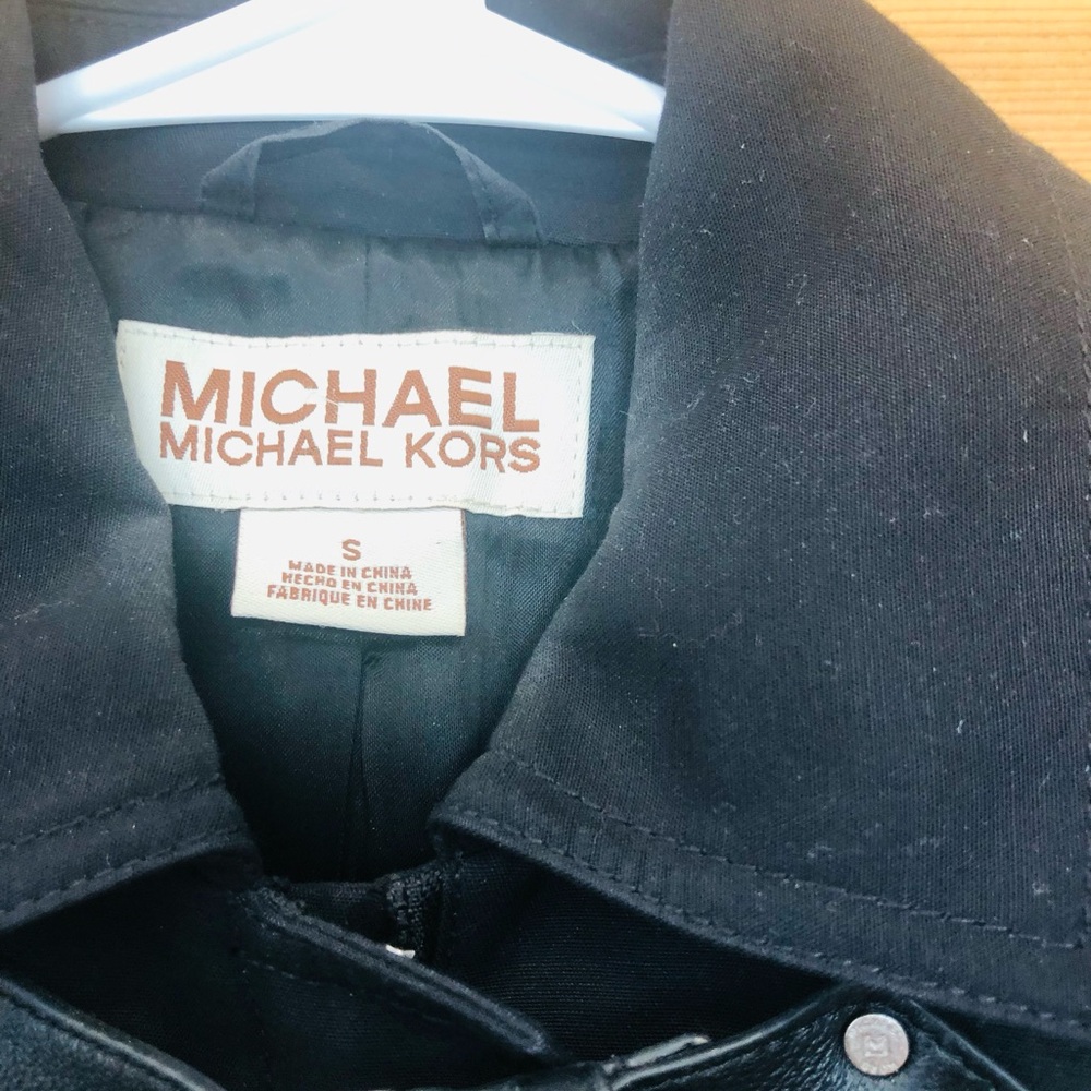 Michael Kors black coat beautiful for spring - Picture 5 of 6